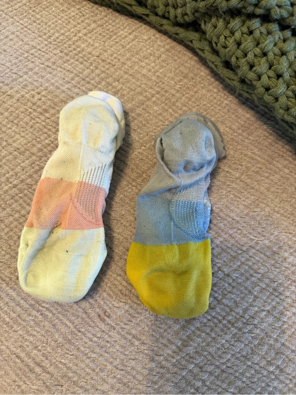 No-Show Colorblock Women's Socks - Yellow, Coral & Gray